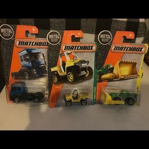 Set of 6 matchbox cars!